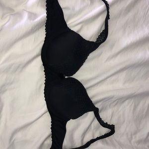 Aerie Black Bra with Lace Detailing!!